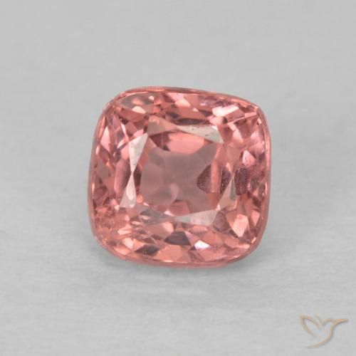 0.65ct 天然 中粉红色 尖晶石, 软垫, VS