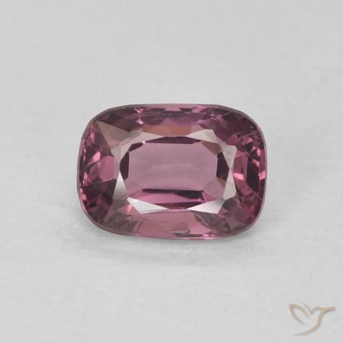 0.58ct 天然 深红紫色 尖晶石, 软垫, VVS