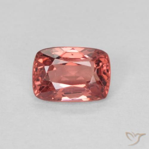 0.56ct 天然 红粉色 尖晶石, 软垫, VS