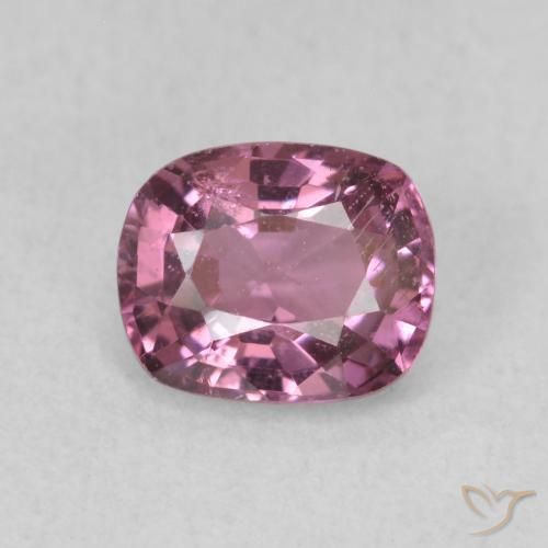1.00ct 天然 Medium Dark-Purple 尖晶石, 软垫, VS