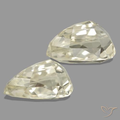 30.94天然黄色锂辉石，梨形，19.2×11.1毫米，VVS-VS