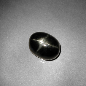 2.38克拉天然黑色星光透辉石，椭圆形切割，9.2×7毫米，不透明