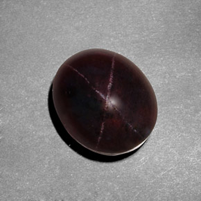 9.49克拉天然红色星光石榴石，椭圆形切割，11.8×10毫米，不透明