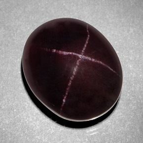 16.05克拉天然红色星光石榴石，椭圆形切割，14.8×12.2毫米，不透明