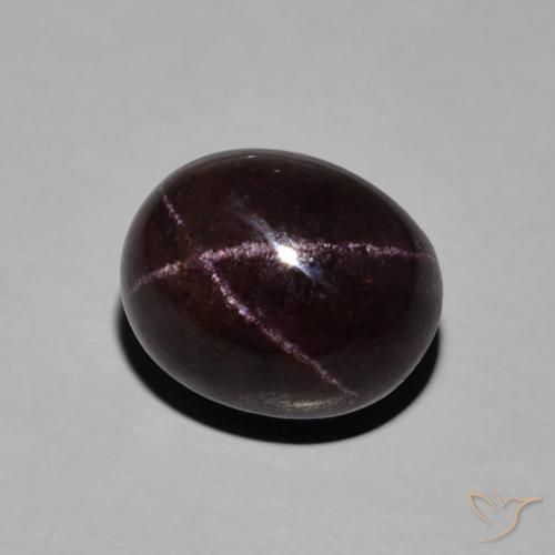 8.85克拉天然星石榴石，椭圆形，不透明