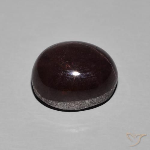 8.85克拉天然星石榴石，椭圆形，不透明