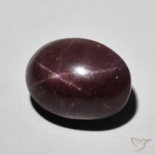 11.80克拉天然星石榴石，椭圆形，不透明