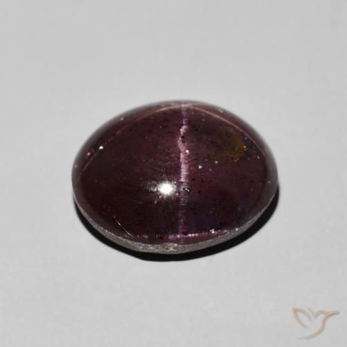 8.00克拉天然星石榴石，椭圆形，不透明