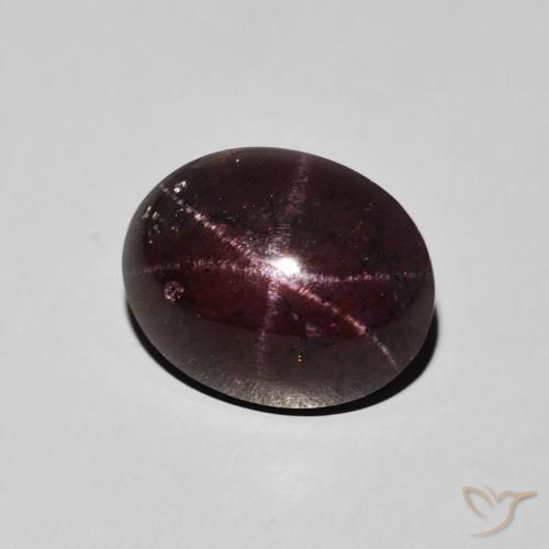 9.87克拉天然星石榴石，椭圆形，不透明