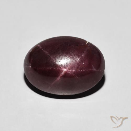 8.11ct 天然 桃花心木红 星石榴石, 椭圆形, 不透明