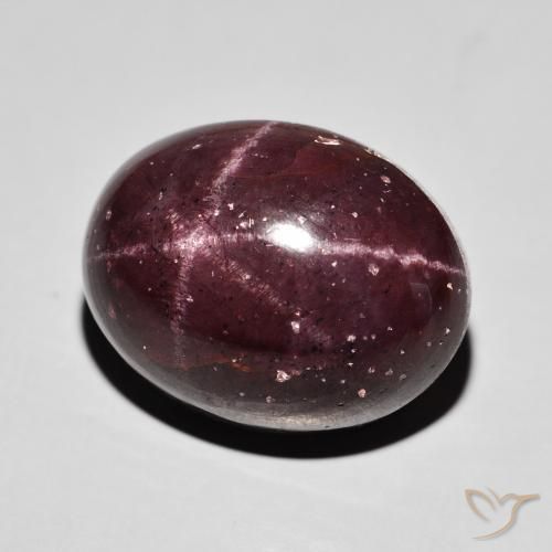 38.00克拉天然星石榴石，椭圆形，不透明