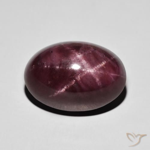 22.38ct 天然 桃花心木红 星石榴石, 椭圆形, 不透明