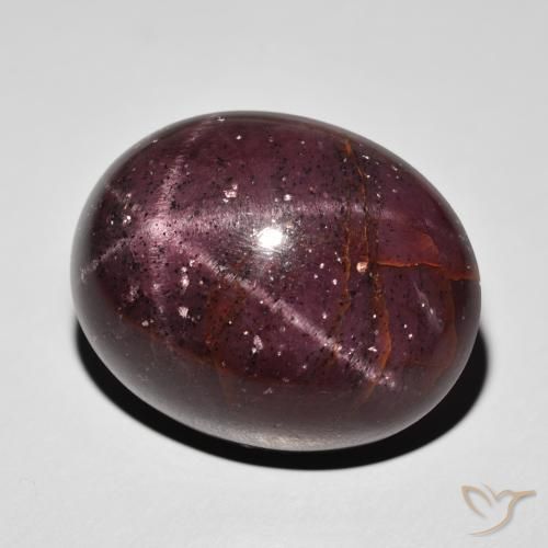 62.53克拉天然星石榴石，椭圆形，不透明