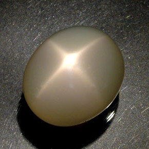 51.60克拉天然奶油色星光月光石，透明，22.3×19毫米，透明/半透明