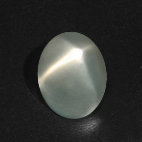 8.09克拉天然绿色星光月光石，椭圆形切割，11.2×10.1毫米，半透明