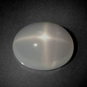 5.60克拉天然白色星光月光石，透明，12.9×10.5毫米，透明/半透明