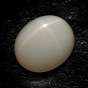 16.36克拉天然奶油色星光月光石，透明，15.2×12.7毫米，透明/半透明