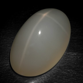 18.99克拉天然白色星光月光石，椭圆形切割，21.1×13.2毫米，半透明