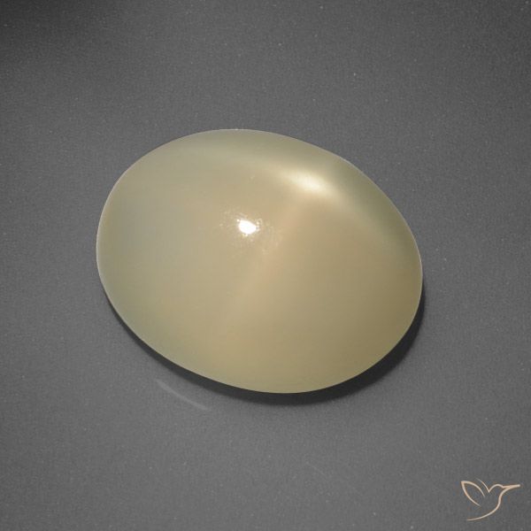 5.83ct 天然 淡黄色 星月石, 椭圆形, 半透明