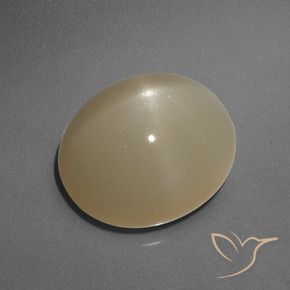 6.05克拉天然星月石，椭圆形，半透明