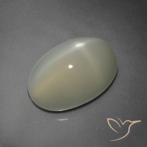 7.47克拉天然星月石，椭圆形，半透明