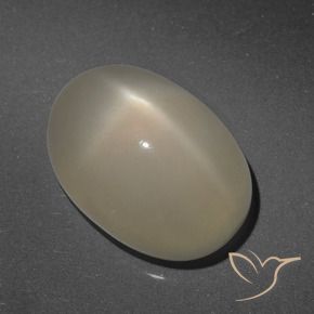 7.90克拉天然星月石，椭圆形，半透明