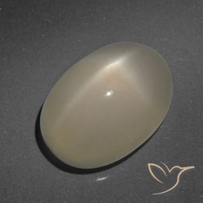 7.90克拉天然星月石，椭圆形，半透明