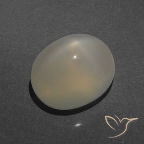 4.49克拉天然星月石，椭圆形，半透明