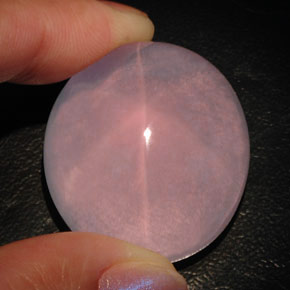 101.45克拉天然粉色星光粉晶，透明，29.4×26.6毫米，透明/半透明