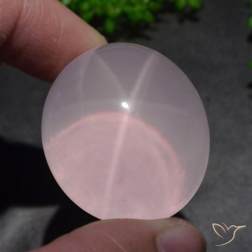 156.55ct 天然 浅淡粉色 星玫瑰石英, 椭圆形, 半透明