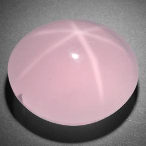 105.30克拉天然粉色星光粉晶，椭圆形切割，30.4×26.1毫米，半透明