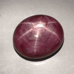 31.39克拉天然红色星光红宝石，椭圆形切割，19.6×16.6毫米，不透明