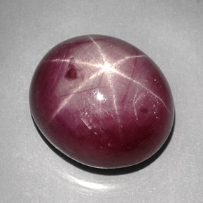 37.86克拉天然红色星光红宝石，椭圆形切割，18.2×15.8毫米，不透明