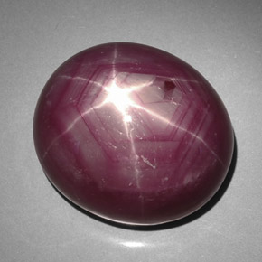 50.61克拉天然红色星光红宝石，椭圆形切割，20.3×17.6毫米，不透明