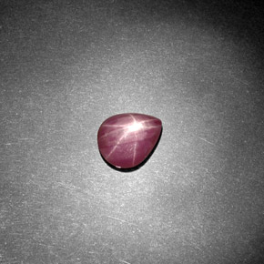 1.78克拉天然红色星光红宝石，梨形，7.9×6.4毫米，不透明