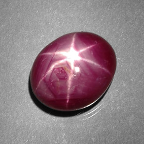 6.65克拉天然红色星光红宝石，椭圆形切割，11.3×9.1毫米，不透明