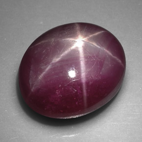 5.68克拉天然红色星光红宝石，椭圆形切割，10.6×8.8毫米，不透明