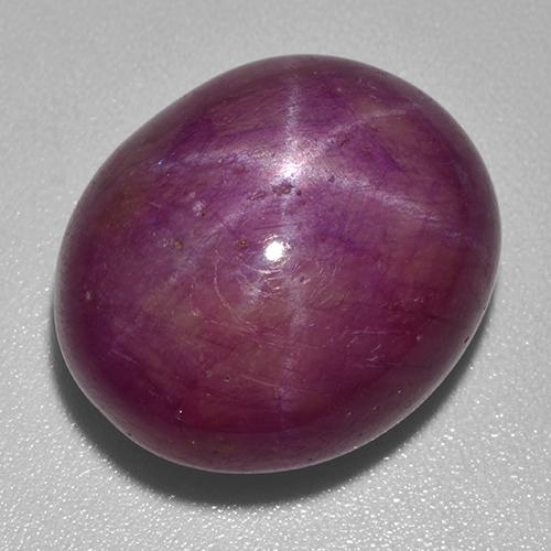 24.57克拉天然星光红宝石，椭圆形切割，不透明