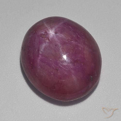 15.55克拉天然星光红宝石，椭圆形，不透明