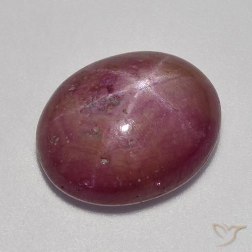 9.53克拉天然星光红宝石，椭圆形，不透明