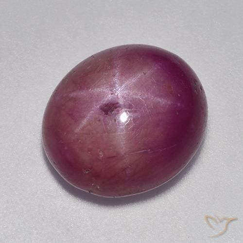 9.23克拉天然星光红宝石，椭圆形，不透明