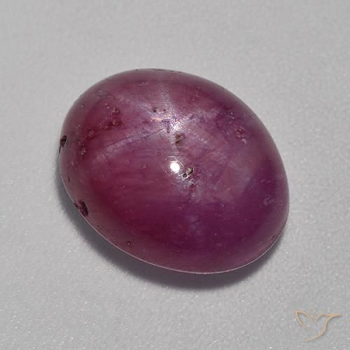 8.53克拉天然星光红宝石，椭圆形，不透明