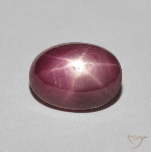 4.45克拉天然星光红宝石，椭圆形，不透明