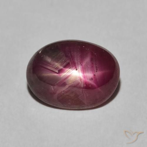 4.72ct 天然 梅紫色 星光红宝石, 椭圆形, 不透明