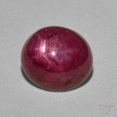 5.50克拉天然星光红宝石，椭圆形，不透明