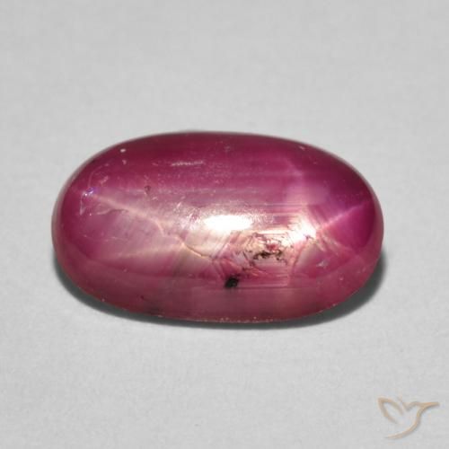 2.94ct 天然 深红色 星光红宝石, 椭圆形, 不透明