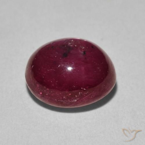 4.60克拉天然星光红宝石，椭圆形，不透明