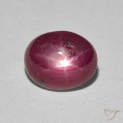 3.29ct 天然 深红色 星光红宝石, 椭圆形, 不透明