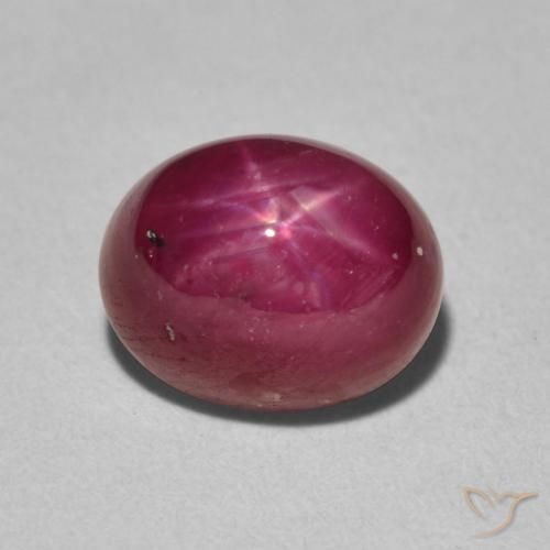 4.69ct 天然 深红色 星光红宝石, 椭圆形, 不透明
