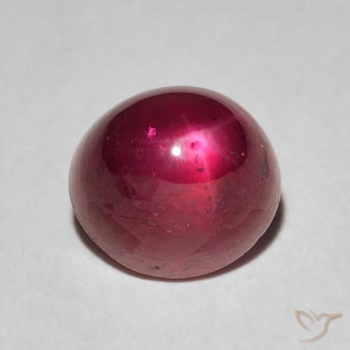 4.13ct 天然 中红 星光红宝石, 椭圆形, 不透明